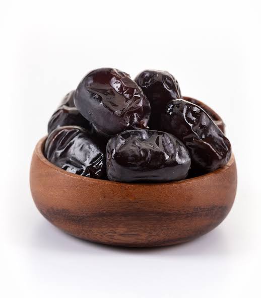 تصویر 3 از خرما مضافتی نادر تازه و مرغوب مناسب پذیرایی ویژه